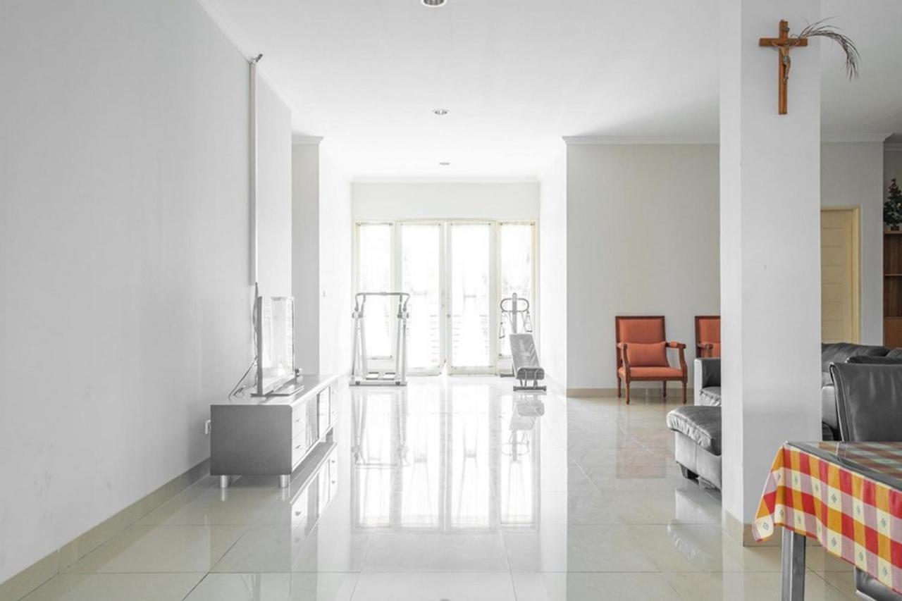Reddoorz Near Siloam Karawaci 3 Hotel Tangerang Luaran gambar
