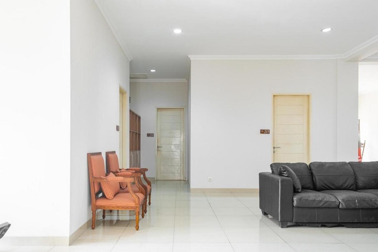Reddoorz Near Siloam Karawaci 3 Hotel Tangerang Luaran gambar