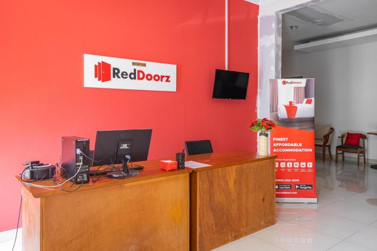 Reddoorz Near Siloam Karawaci 3 Hotel Tangerang Luaran gambar